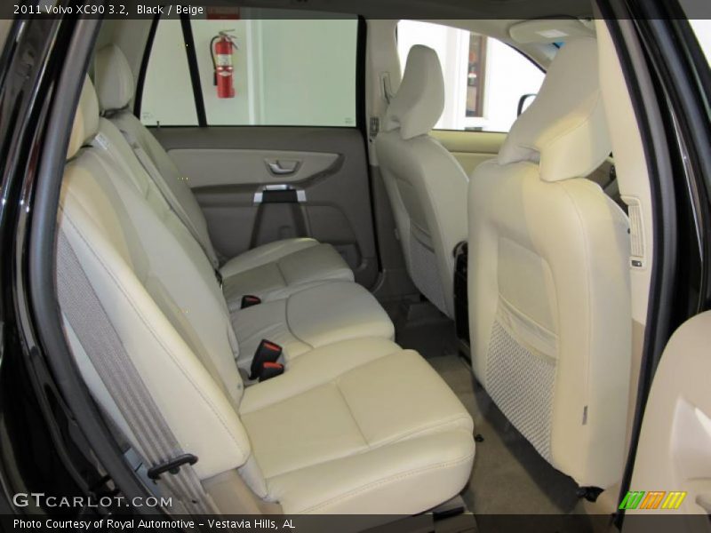 Black / Beige 2011 Volvo XC90 3.2