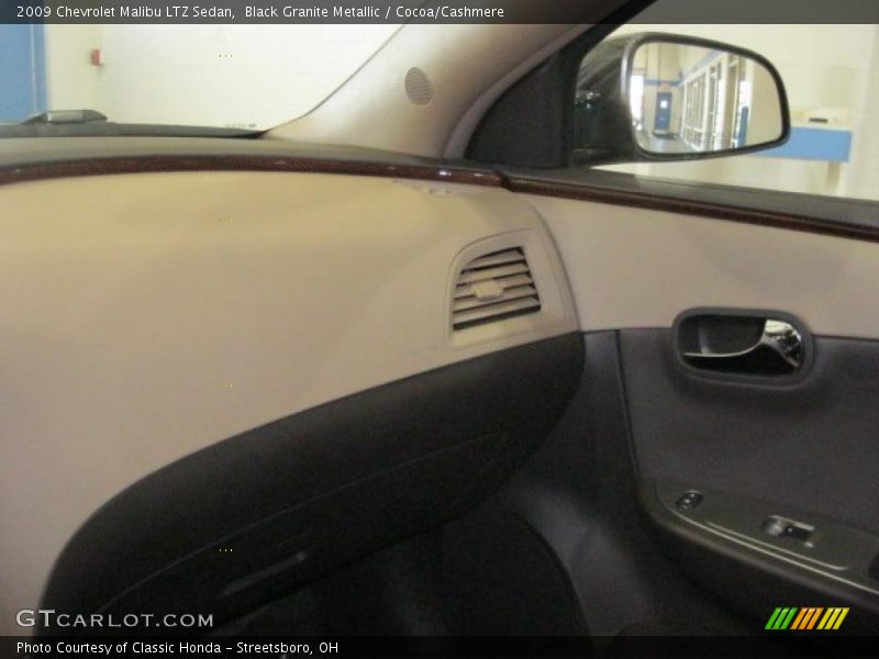 Black Granite Metallic / Cocoa/Cashmere 2009 Chevrolet Malibu LTZ Sedan