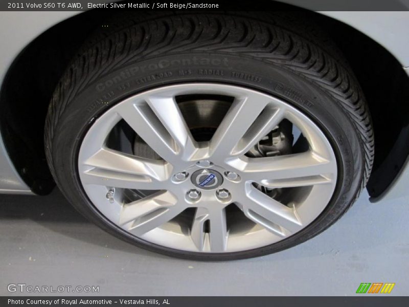 Electric Silver Metallic / Soft Beige/Sandstone 2011 Volvo S60 T6 AWD