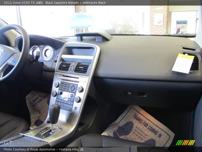  2011 XC60 T6 AWD Anthracite Black Interior