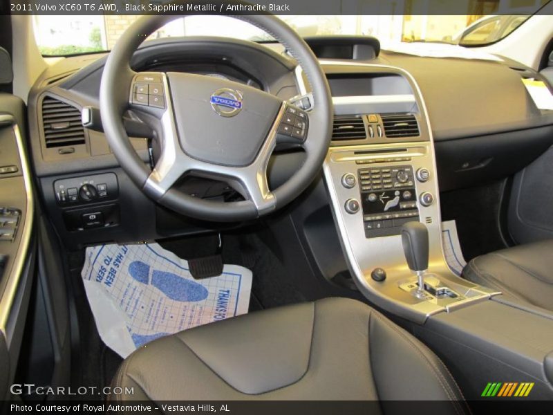  2011 XC60 T6 AWD Anthracite Black Interior