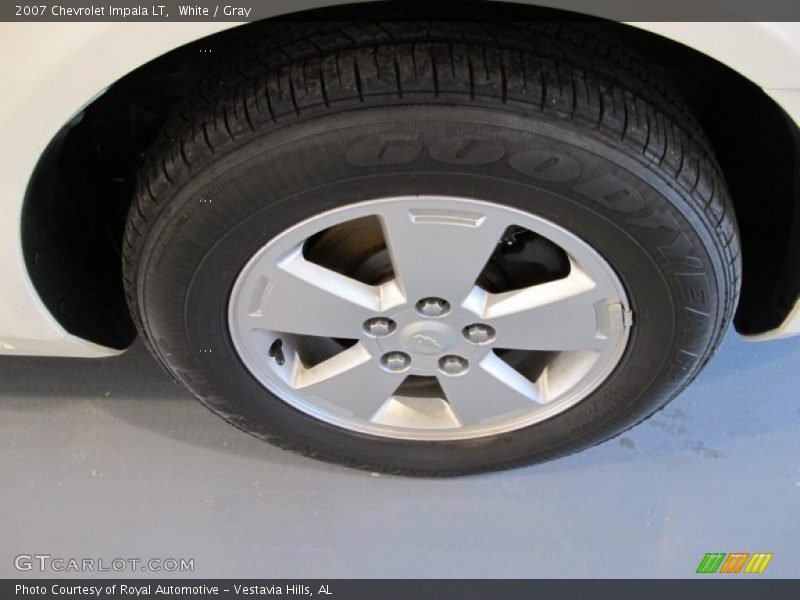White / Gray 2007 Chevrolet Impala LT