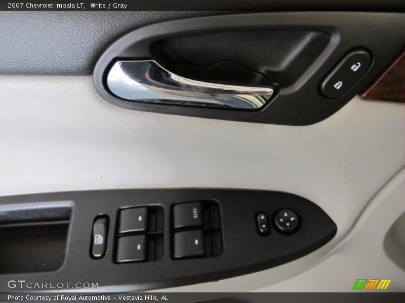 White / Gray 2007 Chevrolet Impala LT