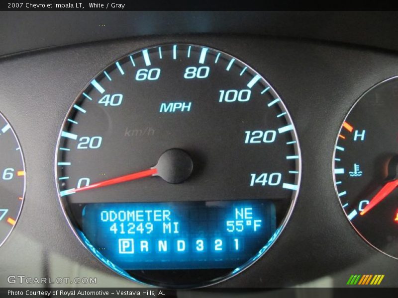 White / Gray 2007 Chevrolet Impala LT