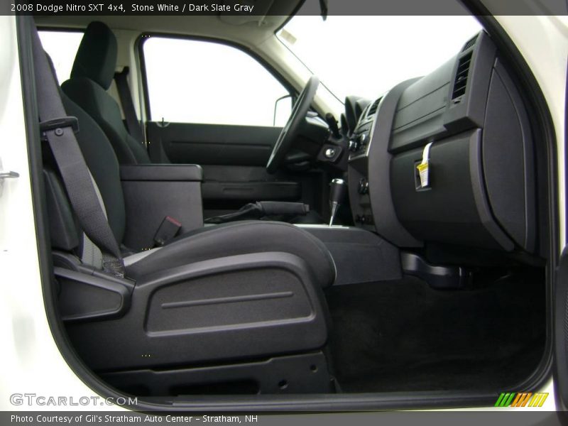 Stone White / Dark Slate Gray 2008 Dodge Nitro SXT 4x4
