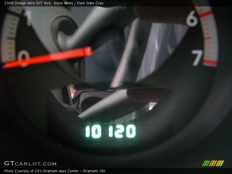 Stone White / Dark Slate Gray 2008 Dodge Nitro SXT 4x4