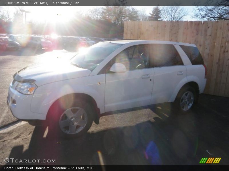Polar White / Tan 2006 Saturn VUE V6 AWD