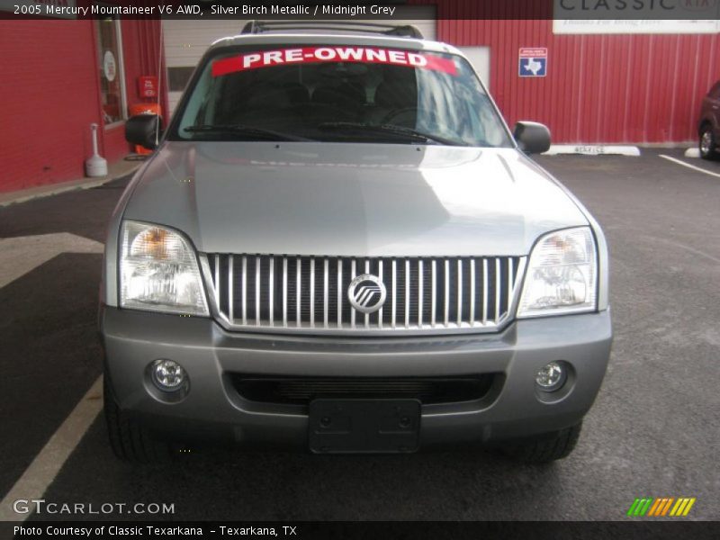 Silver Birch Metallic / Midnight Grey 2005 Mercury Mountaineer V6 AWD