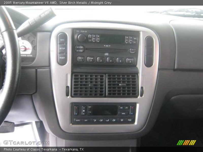 Silver Birch Metallic / Midnight Grey 2005 Mercury Mountaineer V6 AWD