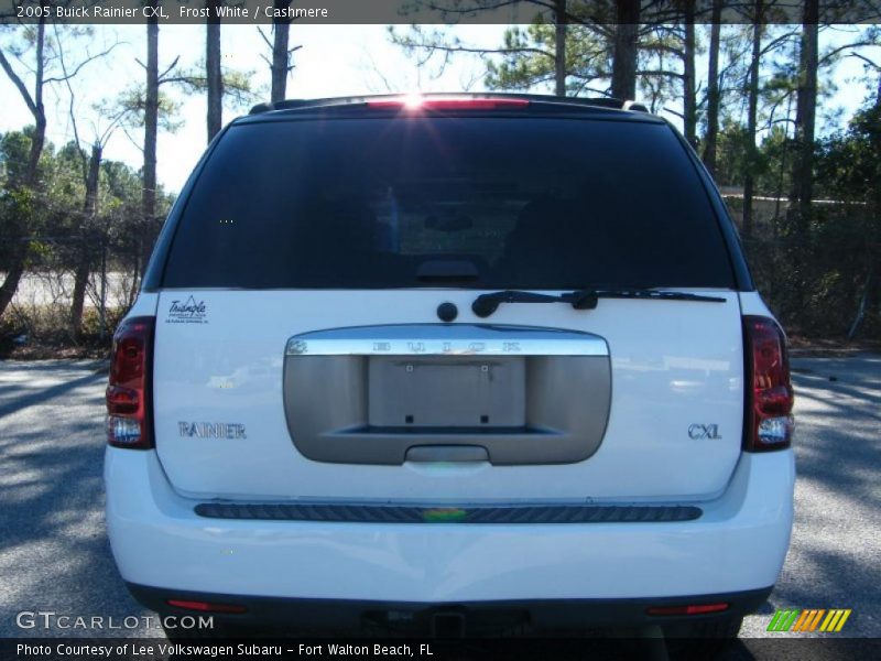 Frost White / Cashmere 2005 Buick Rainier CXL