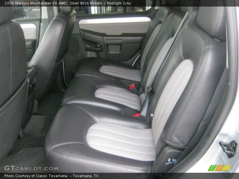 Silver Birch Metallic / Midnight Grey 2005 Mercury Mountaineer V6 AWD