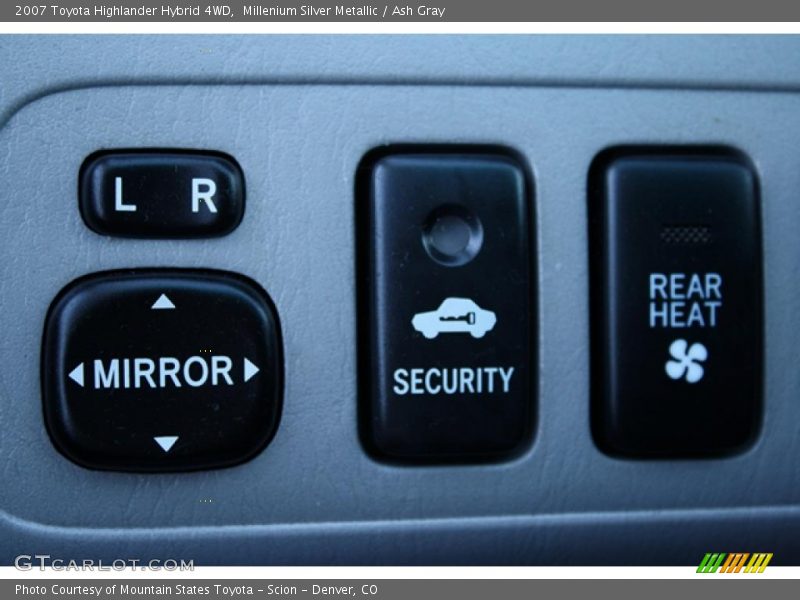 Millenium Silver Metallic / Ash Gray 2007 Toyota Highlander Hybrid 4WD