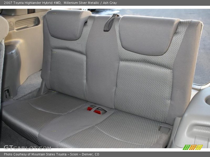 Millenium Silver Metallic / Ash Gray 2007 Toyota Highlander Hybrid 4WD