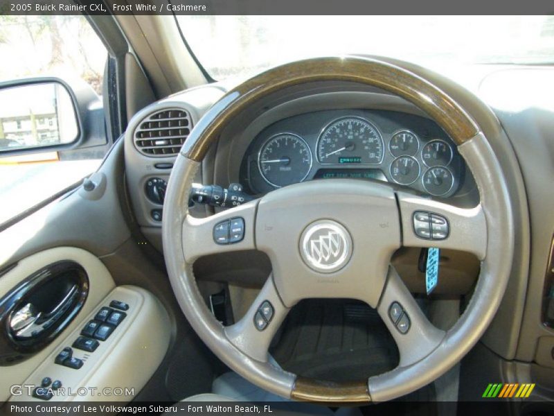 Frost White / Cashmere 2005 Buick Rainier CXL