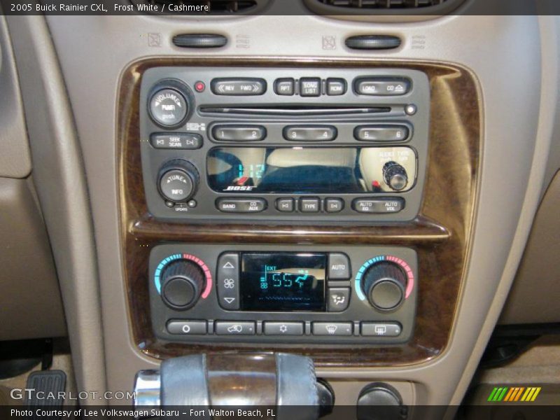 Frost White / Cashmere 2005 Buick Rainier CXL