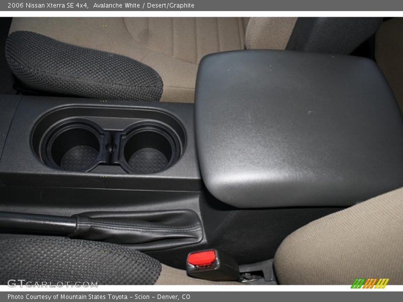 Avalanche White / Desert/Graphite 2006 Nissan Xterra SE 4x4