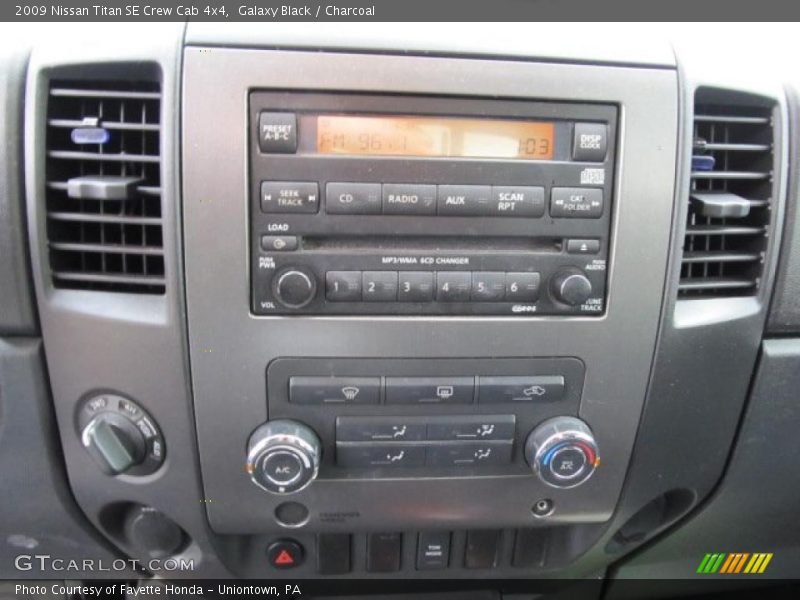 Galaxy Black / Charcoal 2009 Nissan Titan SE Crew Cab 4x4