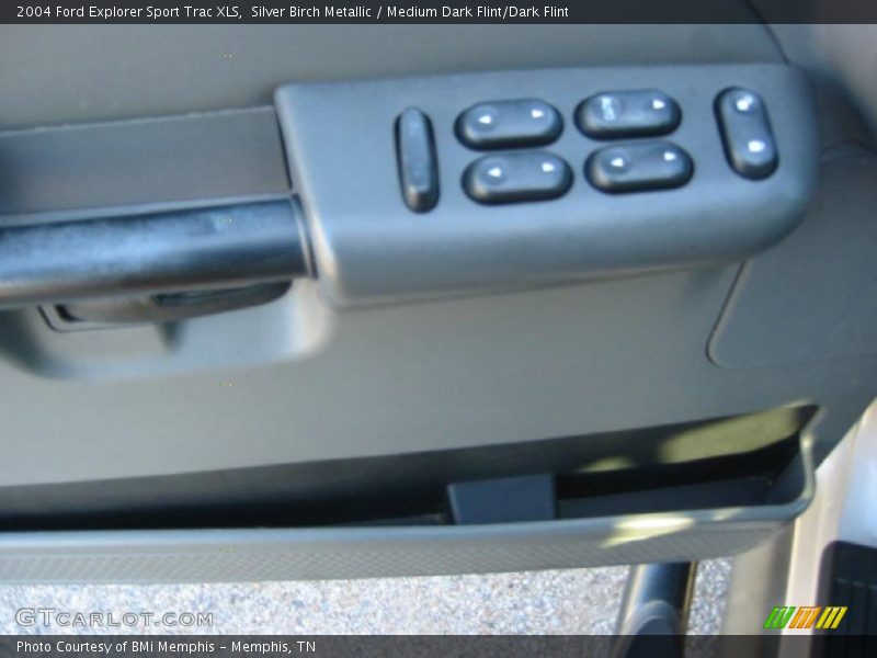 Silver Birch Metallic / Medium Dark Flint/Dark Flint 2004 Ford Explorer Sport Trac XLS