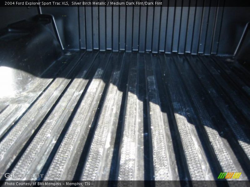 Silver Birch Metallic / Medium Dark Flint/Dark Flint 2004 Ford Explorer Sport Trac XLS