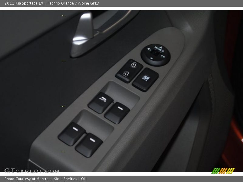 Controls of 2011 Sportage EX
