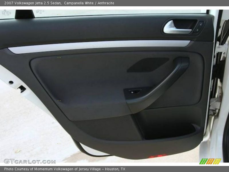 Campanella White / Anthracite 2007 Volkswagen Jetta 2.5 Sedan