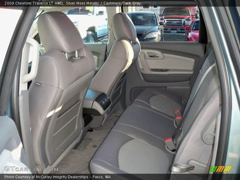 Silver Moss Metallic / Cashmere/Dark Gray 2009 Chevrolet Traverse LT AWD