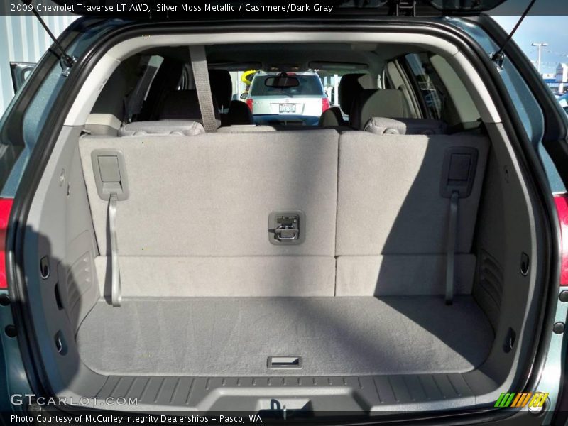 Silver Moss Metallic / Cashmere/Dark Gray 2009 Chevrolet Traverse LT AWD