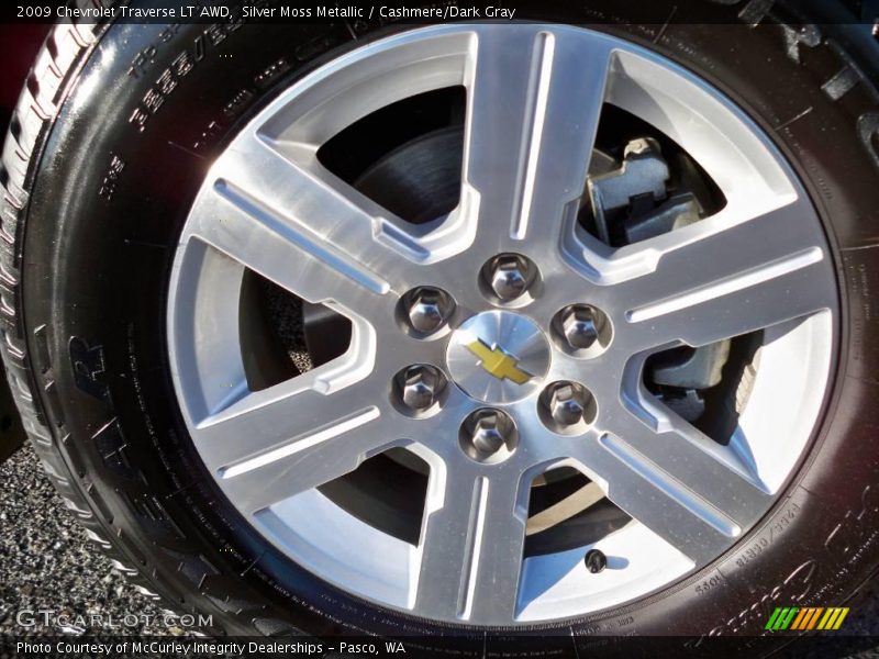 Silver Moss Metallic / Cashmere/Dark Gray 2009 Chevrolet Traverse LT AWD