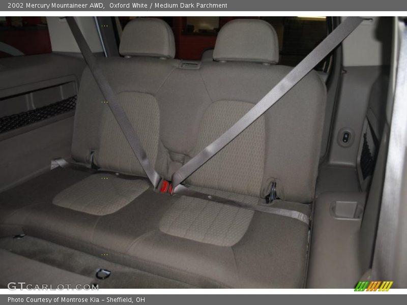 Oxford White / Medium Dark Parchment 2002 Mercury Mountaineer AWD
