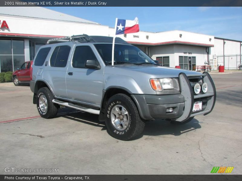 Silver Ice Metallic / Dusk Gray 2001 Nissan Xterra XE V6