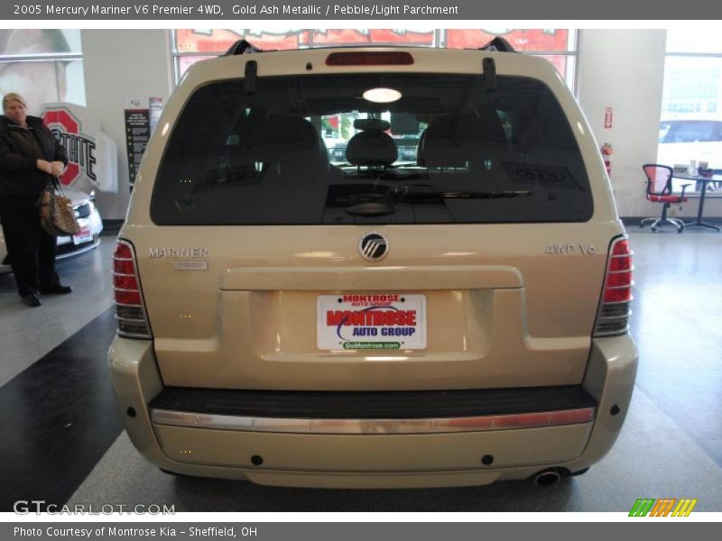 Gold Ash Metallic / Pebble/Light Parchment 2005 Mercury Mariner V6 Premier 4WD
