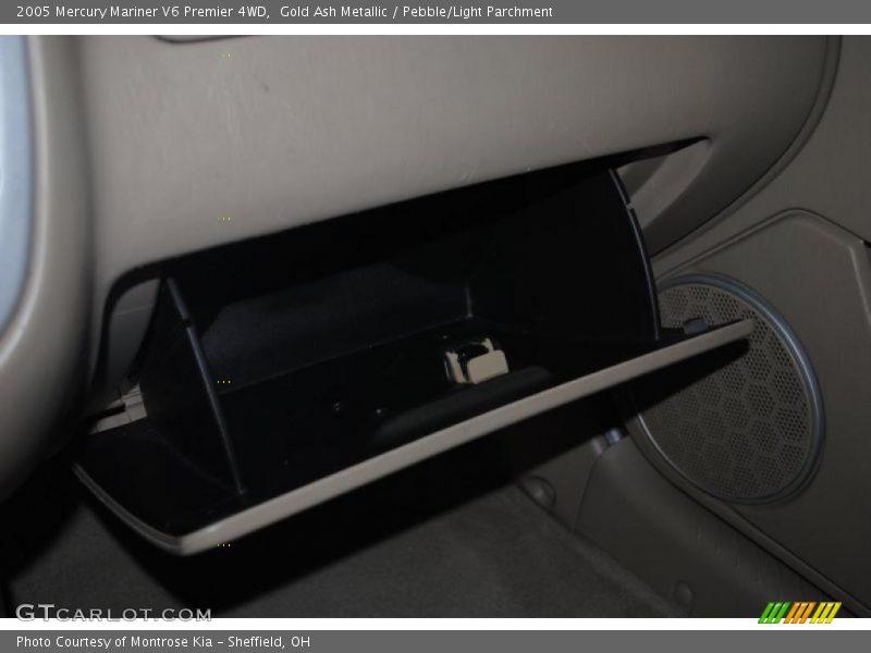 Gold Ash Metallic / Pebble/Light Parchment 2005 Mercury Mariner V6 Premier 4WD