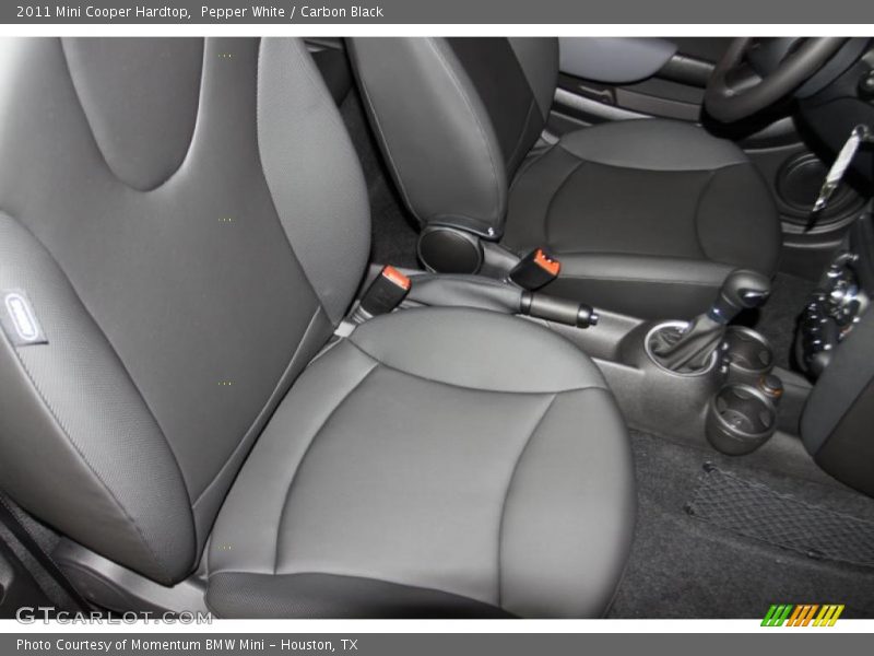 Pepper White / Carbon Black 2011 Mini Cooper Hardtop