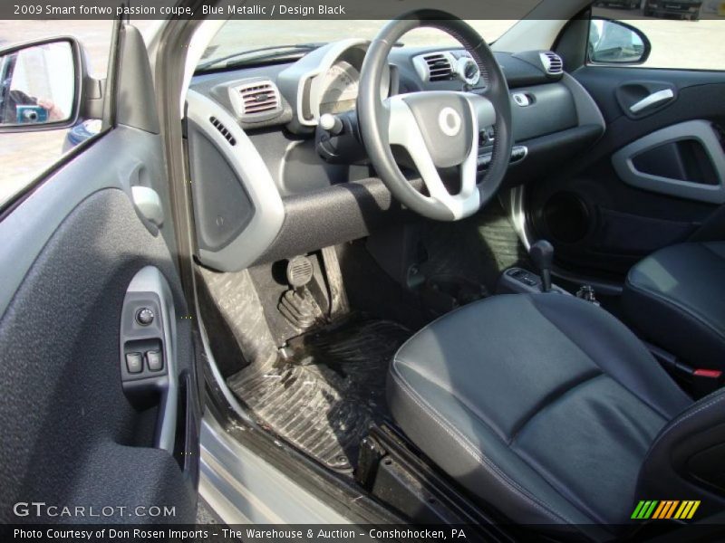  2009 fortwo passion coupe Design Black Interior