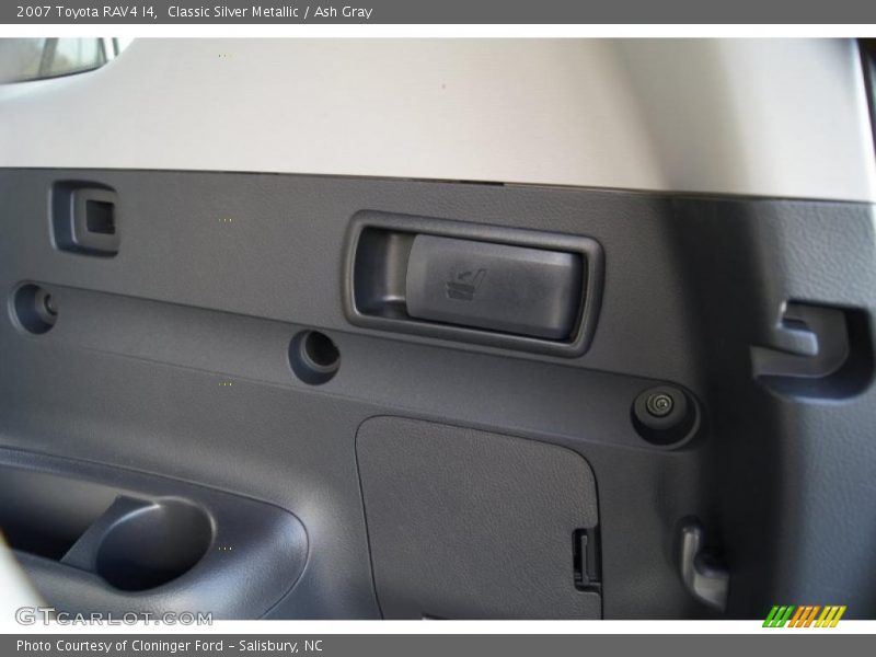 Classic Silver Metallic / Ash Gray 2007 Toyota RAV4 I4