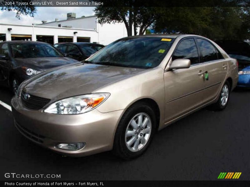 Desert Sand Mica / Taupe 2004 Toyota Camry LE V6