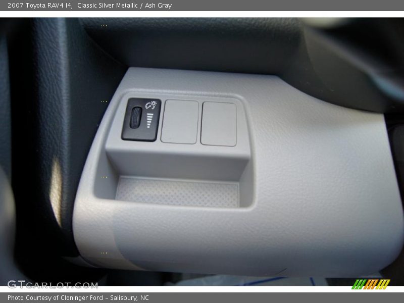 Classic Silver Metallic / Ash Gray 2007 Toyota RAV4 I4