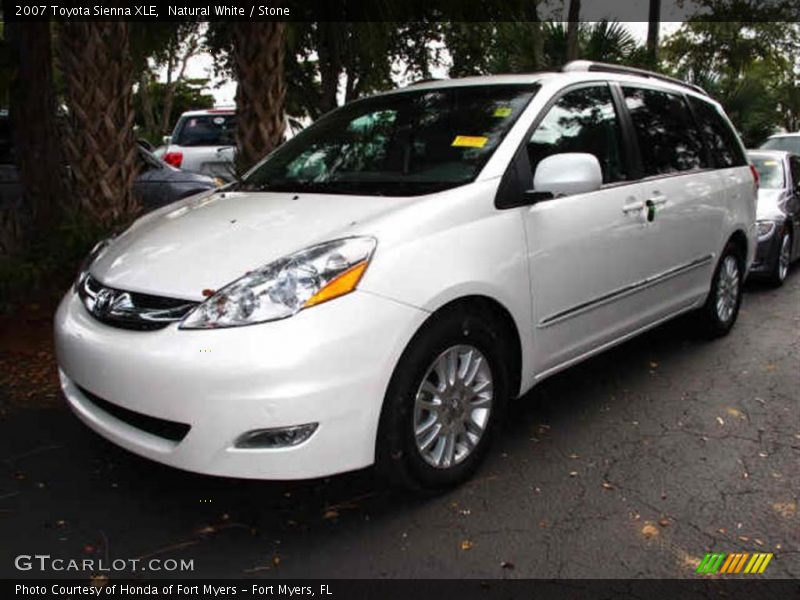 Natural White / Stone 2007 Toyota Sienna XLE