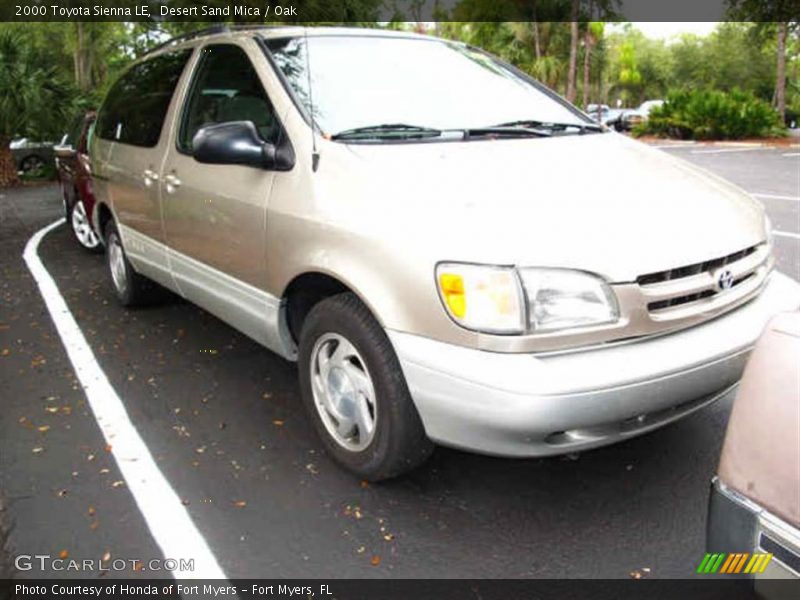 Desert Sand Mica / Oak 2000 Toyota Sienna LE
