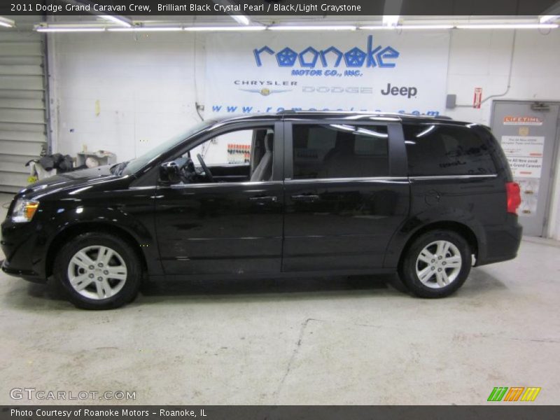 Brilliant Black Crystal Pearl / Black/Light Graystone 2011 Dodge Grand Caravan Crew