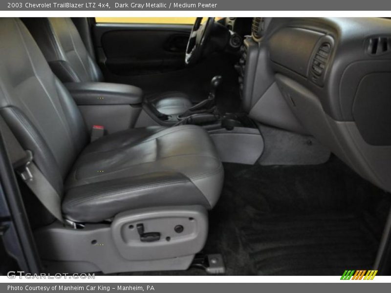 Dark Gray Metallic / Medium Pewter 2003 Chevrolet TrailBlazer LTZ 4x4