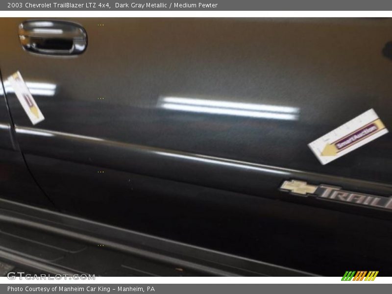 Dark Gray Metallic / Medium Pewter 2003 Chevrolet TrailBlazer LTZ 4x4