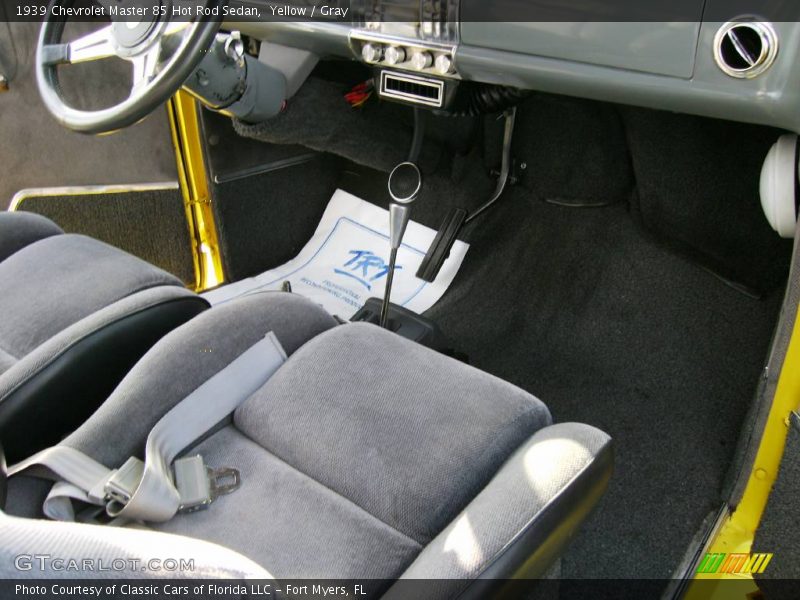 Yellow / Gray 1939 Chevrolet Master 85 Hot Rod Sedan