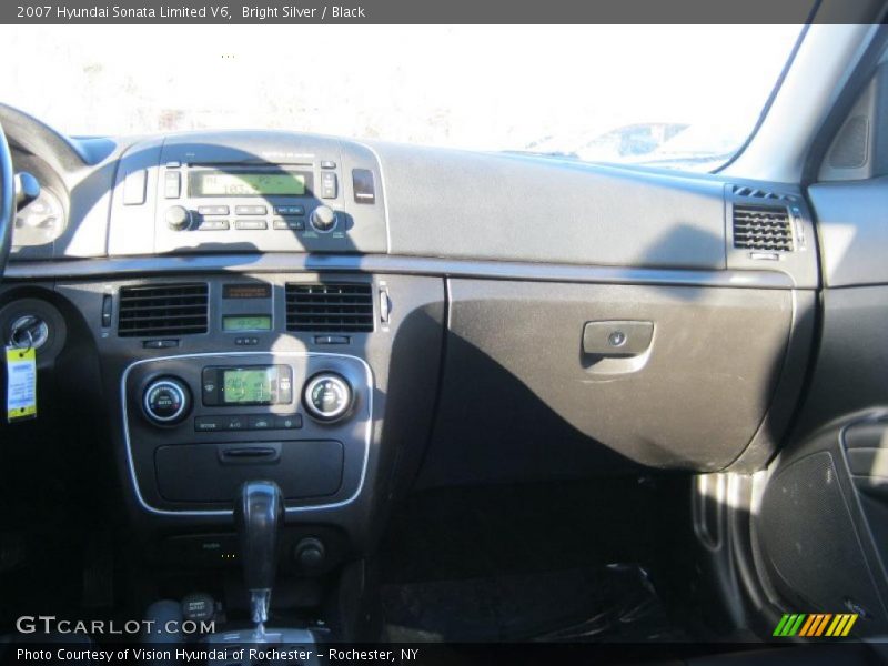 Bright Silver / Black 2007 Hyundai Sonata Limited V6