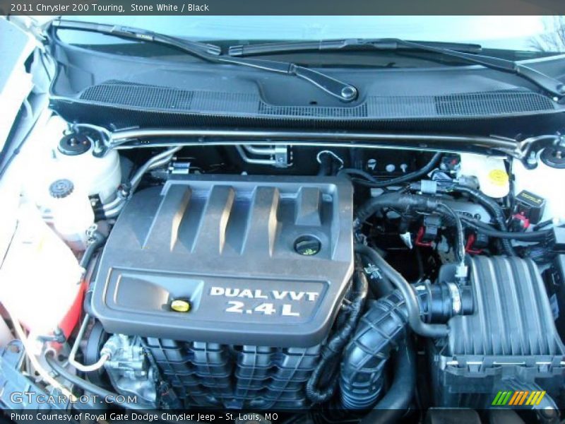  2011 200 Touring Engine - 2.4 Liter DOHC 16-Valve Dual VVT 4 Cylinder