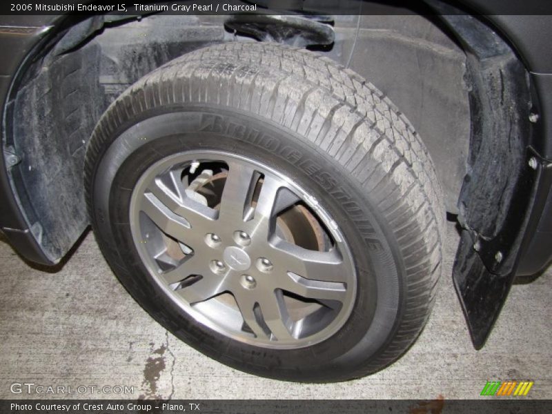 Titanium Gray Pearl / Charcoal 2006 Mitsubishi Endeavor LS