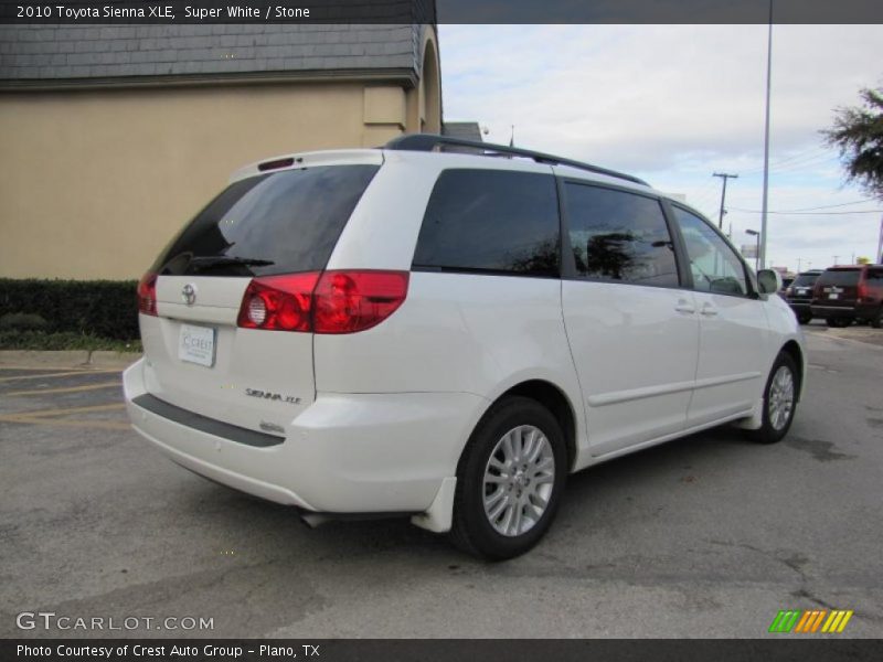 Super White / Stone 2010 Toyota Sienna XLE