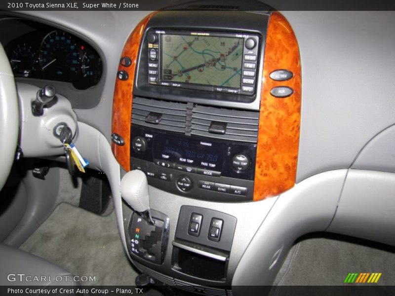 Super White / Stone 2010 Toyota Sienna XLE
