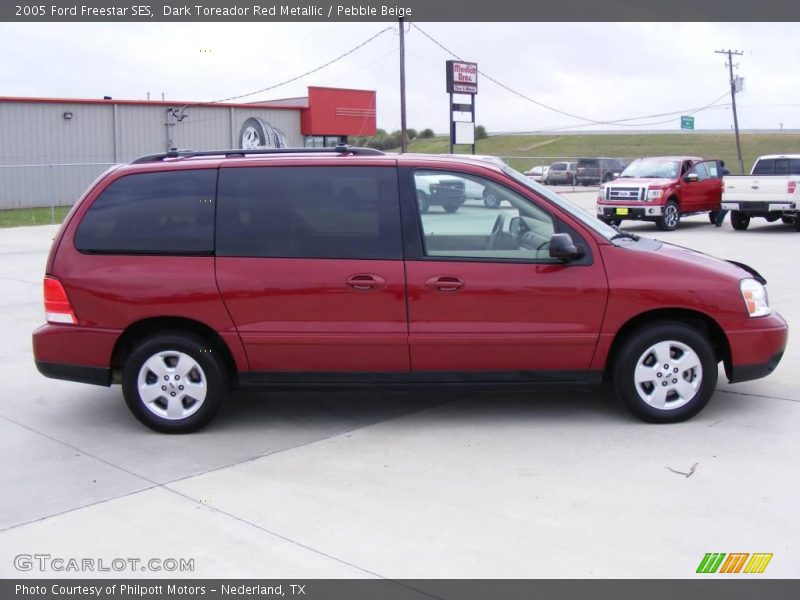 Dark Toreador Red Metallic / Pebble Beige 2005 Ford Freestar SES
