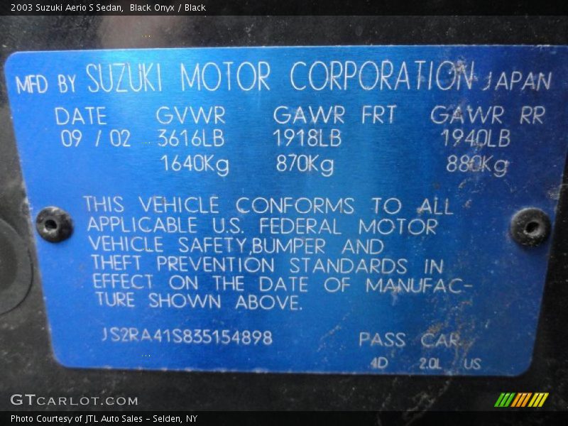 Black Onyx / Black 2003 Suzuki Aerio S Sedan